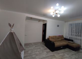 Продается трехкомнатная квартира, 43.7 м2, Соль-Илецк, Вокзальная улица, 81