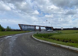 Продаю дом, 250 м2, коттеджный поселок Александрия, Пятая улица