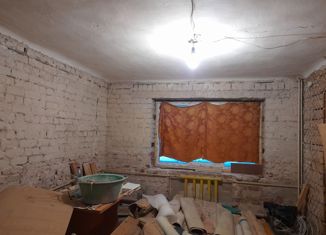 Продается двухкомнатная квартира, 37.2 м2, Бор, Октябрьская улица, 37