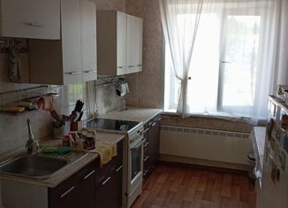 Продажа трехкомнатной квартиры, 60 м2, Красноярский край, 7-й микрорайон, 26