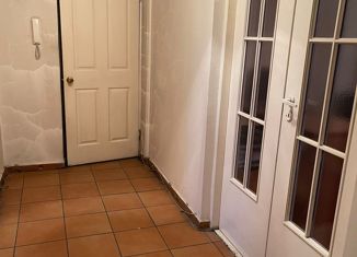 Продается 2-ком. квартира, 58.8 м2, Белово, улица Ленина, 28