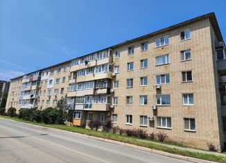 Продается 2-ком. квартира, 46.7 м2, Приморский край, улица Приморского Комсомола, 25