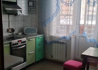 Сдам 4-ком. квартиру, 86 м2, Братск, улица Возрождения, 18