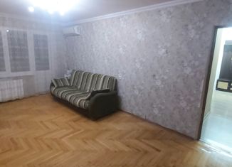 Продается 4-комнатная квартира, 61.1 м2, Нальчик, улица Неделина, 6, район Молодёжный