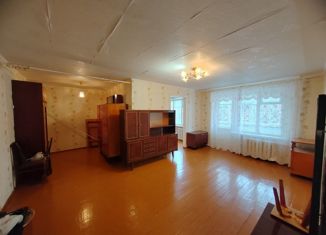 Продается двухкомнатная квартира, 51 м2, Заречный, Зелёная улица, 17