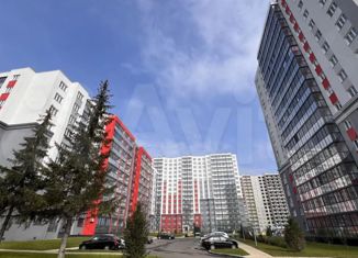 Продается 2-комнатная квартира, 52.8 м2, Кемерово, Космическая улица, 2В