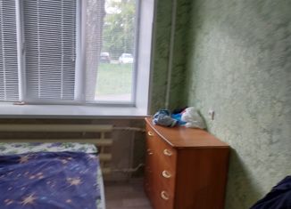 Продам 4-комнатную квартиру, 60 м2, Бугульма, улица Якупова, 58