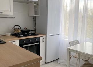 Продажа 2-комнатной квартиры, 42 м2, Знаменск, Комсомольская улица, 11