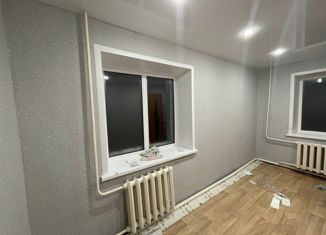 Продам 2-комнатную квартиру, 39.9 м2, поселок Старобачаты, улица Мира, 12