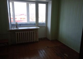 Продается 4-комнатная квартира, 62 м2, Лениногорск, Степная улица, 1