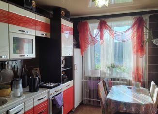 Продается 4-ком. квартира, 96 м2, Междуреченск, улица Пушкина, 35