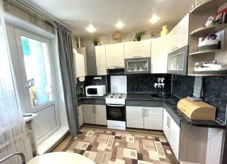 1-комнатная квартира на продажу, 35 м2, Строитель, улица Жукова, 13