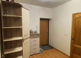 Продам однокомнатную квартиру, 47.3 м2, Советский, улица Гагарина, 2/2
