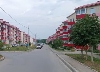 Продаю 1-ком. квартиру, 32 м2, посёлок городского типа Смышляевка, Московское шоссе, 24-й километр, 9с1