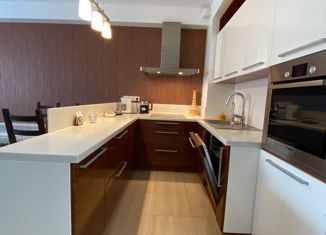 Продам 3-комнатную квартиру, 106 м2, Тосно, проспект Ленина, 3