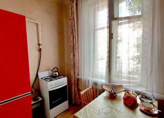 Продается 2-ком. квартира, 73.2 м2, Санкт-Петербург, улица Савушкина, 32, метро Чёрная речка