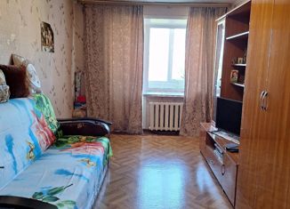 Продается 1-ком. квартира, 30 м2, Кудымкар, улица Строителей, 1