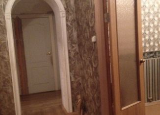 Продаю 4-комнатную квартиру, 83 м2, Вязьма, улица 25 Октября, 1