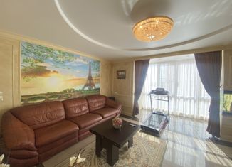 Продажа трехкомнатной квартиры, 90.4 м2, Астраханская область, улица Савушкина, 6Е