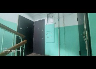 Продажа 2-комнатной квартиры, 48.5 м2, Кунгур, улица Челюскинцев, 3