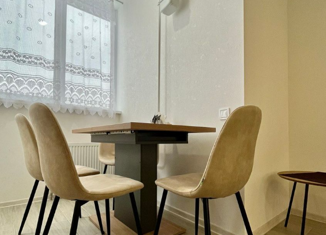 Продажа 1-ком. квартиры, 42 м2, Краснодар, улица Петра Метальникова, 5к3, ЖК Времена года