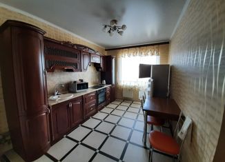 2-комнатная квартира в аренду, 70 м2, Ставрополь, улица Пирогова, 36Б