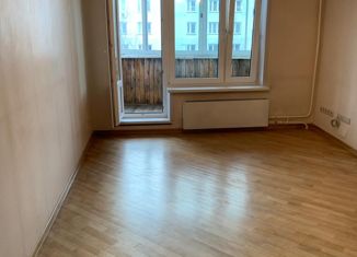 Продаю дом, 200 м2, деревня Петрово, Центральная улица, 16