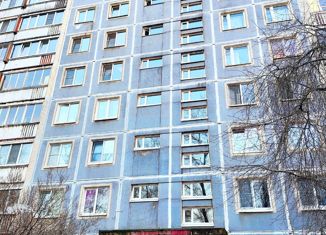 Продам 2-ком. квартиру, 46 м2, Санкт-Петербург, проспект Энгельса, 125, проспект Энгельса