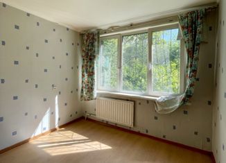 Продам 2-ком. квартиру, 44.7 м2, Санкт-Петербург, Пловдивская улица, 3к1, Пловдивская улица