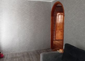 2-комнатная квартира на продажу, 42 м2, Камень-на-Оби, улица Терешковой, 50