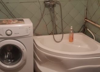 Продам 3-комнатную квартиру, 56.7 м2, рабочий посёлок Таврическое, улица Калинина, 18