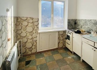 Продажа однокомнатной квартиры, 31.8 м2, Дальнегорск, проспект 50 лет Октября, 15