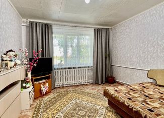 Продается 2-ком. квартира, 47 м2, село Бессоновка, Сурская улица, 123А