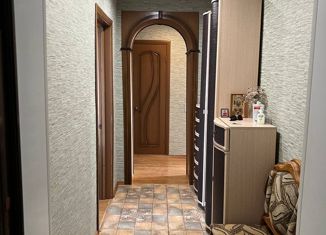 Продам 2-комнатную квартиру, 48 м2, поселок Сахзаводской, Комсомольская площадь, 26