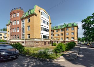 4-комнатная квартира на продажу, 144 м2, Пушкин, Ленинградская улица, 10