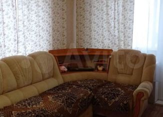 Продаю 2-комнатную квартиру, 42.3 м2, село Дмитриевка, Советская улица, 15
