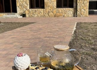 Продается трехкомнатная квартира, 113 м2, поселок Верхний Фиагдон, поселок Верхний Фиагдон, 333