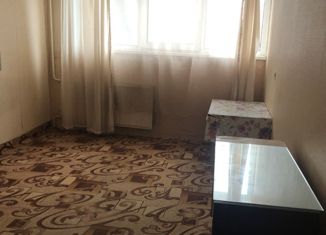 Продаю 3-комнатную квартиру, 61 м2, Санкт-Петербург, улица Добровольцев, 38, улица Добровольцев