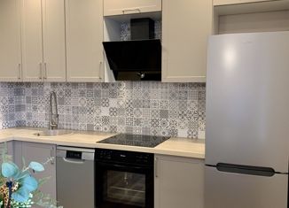 Сдаю 3-ком. квартиру, 70 м2, Москва, проспект Маршала Жукова, 37к2, ЖК Веллтон Парк