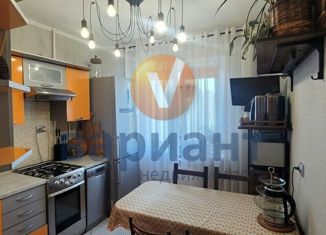 Продам трехкомнатную квартиру, 65 м2, Омская область, улица Дианова, 22