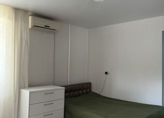 Продается 1-комнатная квартира, 40 м2, Чебоксары, улица Тимофея Кривова, 8к1, Московский район