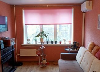 Продаю 3-комнатную квартиру, 60 м2, Новосибирск, улица Герцена, 10, улица Герцена