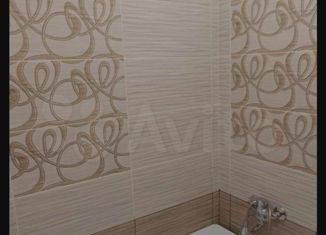 Продам трехкомнатную квартиру, 55.3 м2, Медногорск, Моторная улица, 3