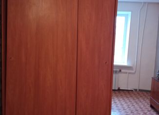 Сдается в аренду комната, 17 м2, Энгельс, улица 148-й Черниговской Дивизии, 10