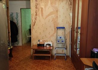 2-комнатная квартира на продажу, 47.8 м2, Кемеровская область, проспект 50 лет Комсомола, 43