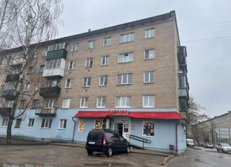 Продажа трехкомнатной квартиры, 61 м2, Псковская область, Нелидовский проезд, 5А