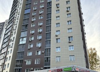 Продажа 2-ком. квартиры, 66.4 м2, Уфа, Комсомольская улица, 111