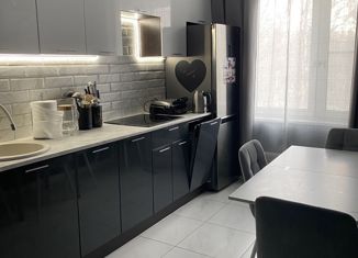 Продажа 2-ком. квартиры, 46.4 м2, Москва, улица Головачёва, 3к3, улица Головачёва