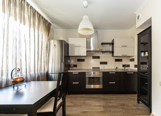 Продаю 1-комнатную квартиру, 36 м2, Москва, улица Введенского, 24к1, район Коньково