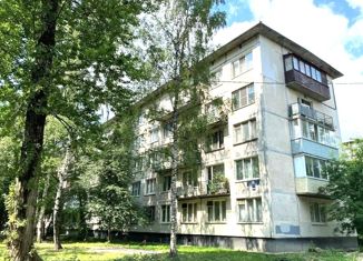 Продается 2-комнатная квартира, 44.7 м2, Санкт-Петербург, проспект Славы, 10к1, муниципальный округ Купчино